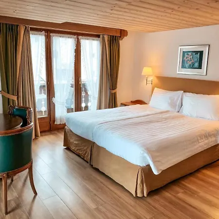 Отель Steinbock 3*