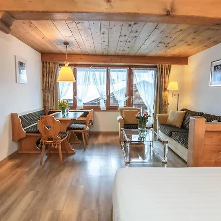 Hotel Steinbock 3*