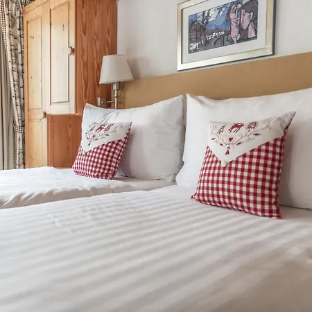 Steinbock Hotel 3*