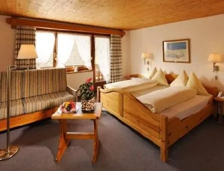 Steinbock Hotel 3*